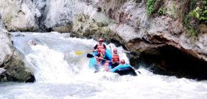 Try Extreme Sports Like Whitewater Rafting