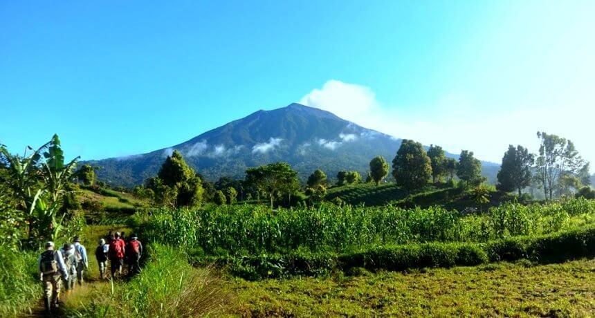 Mount Kerinci trekking start point"