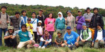 Family Gathering in Papandayan (ITB Alumni Group)