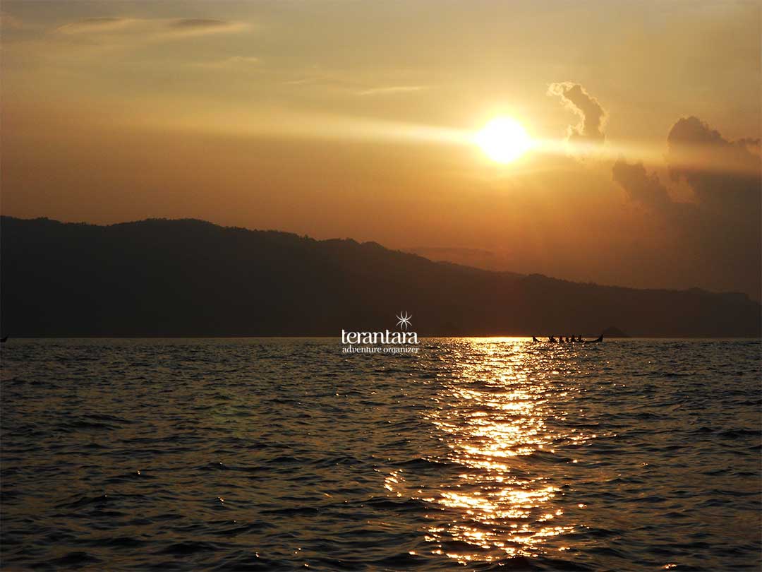 Sunset in Kiluan Bay